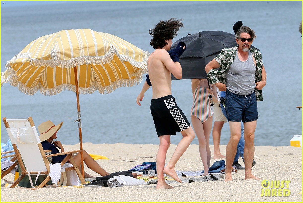 Rumaan Alam‘s novel of the same 174771178